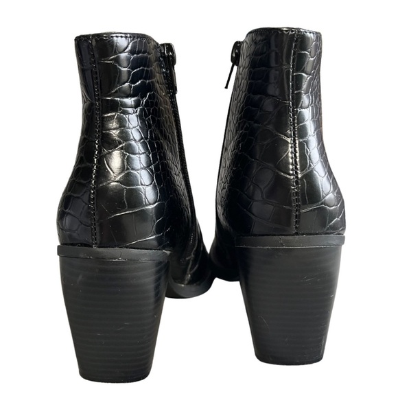 Madden Girl Women's Klicck Ankle Boot - Picture 4 of 5